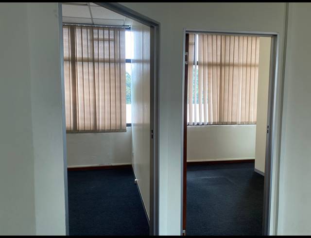 360M² OFFICE TO LET IN ASHLEY